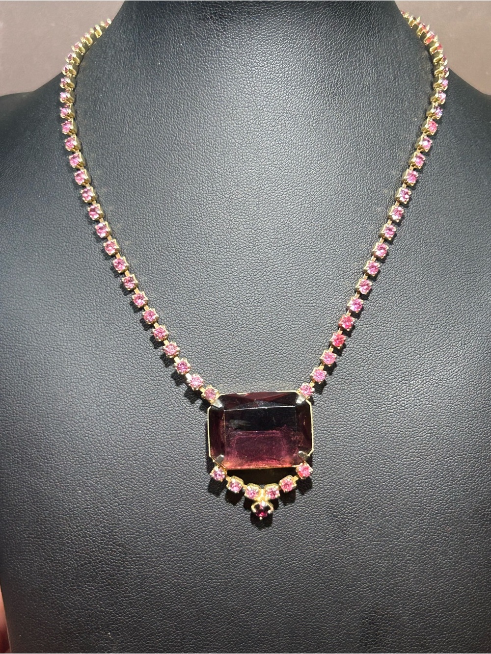 40’s Vintage Pink Rhinestone Pendant Necklace